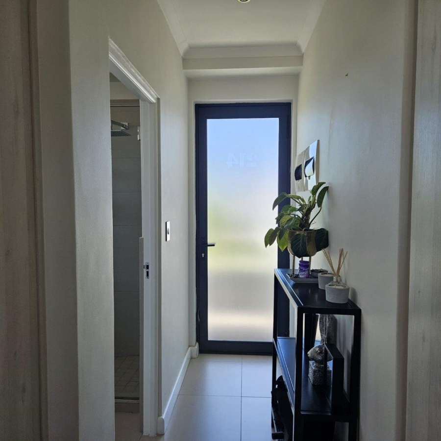 To Let 2 Bedroom Property for Rent in Croydon Western Cape
